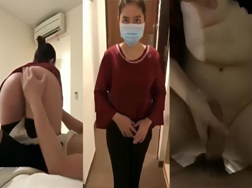 Lelaki Barat memeriksa gadis urut Vietnam... Lelaki Barat memeriksa gadis urut Vietnam...
