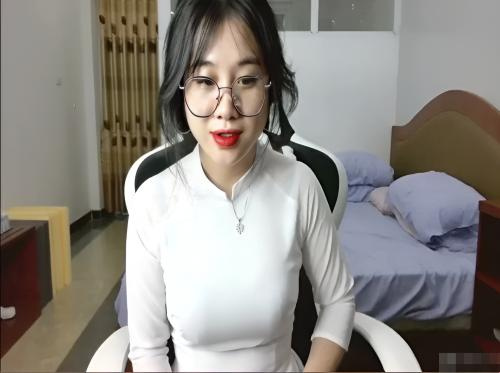 Anna Bear masturbasi halo teman-teman Anna Bear masturbasi halo teman-teman